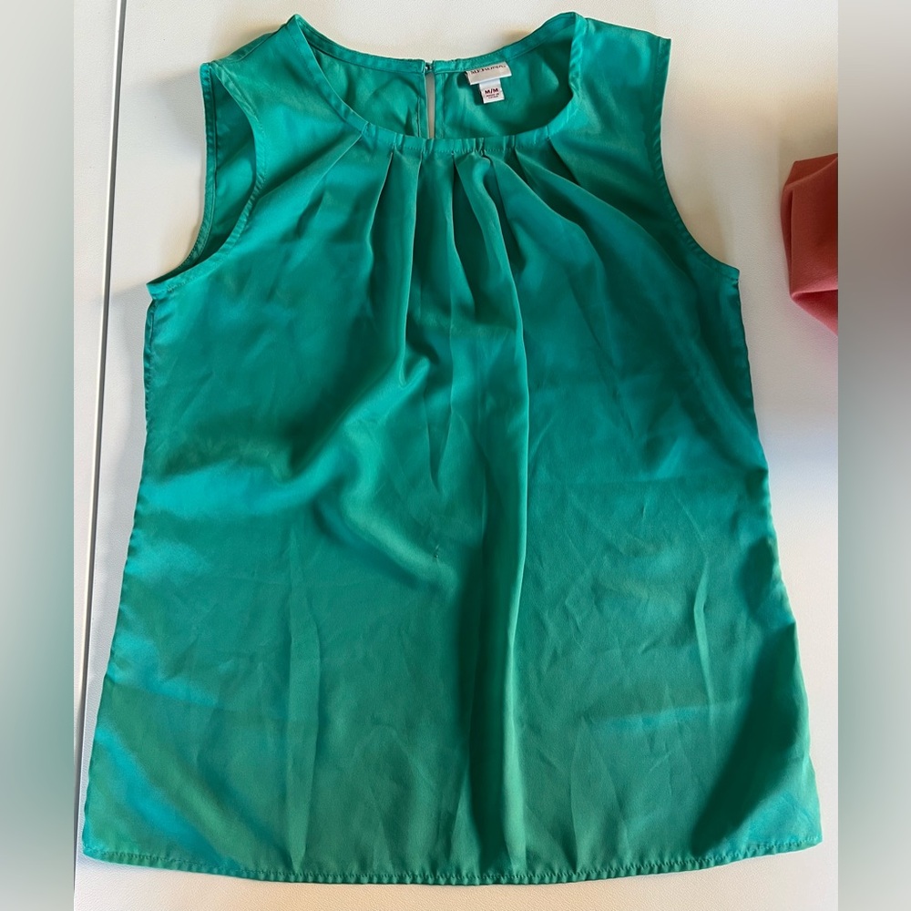 Women’s Dress Tank Medium